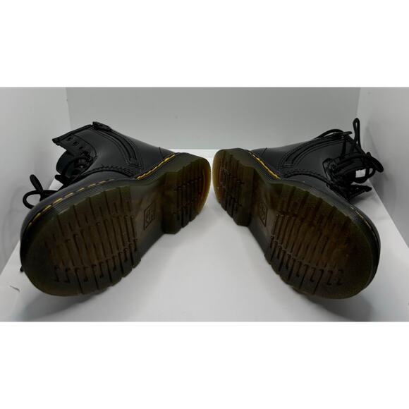 Dr Martens 1460 T Combat Boots Kids Size 9 Black Patent Lamper Air Wair